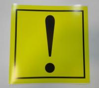 Наклейка " ! " желтый квадрат 15*15см