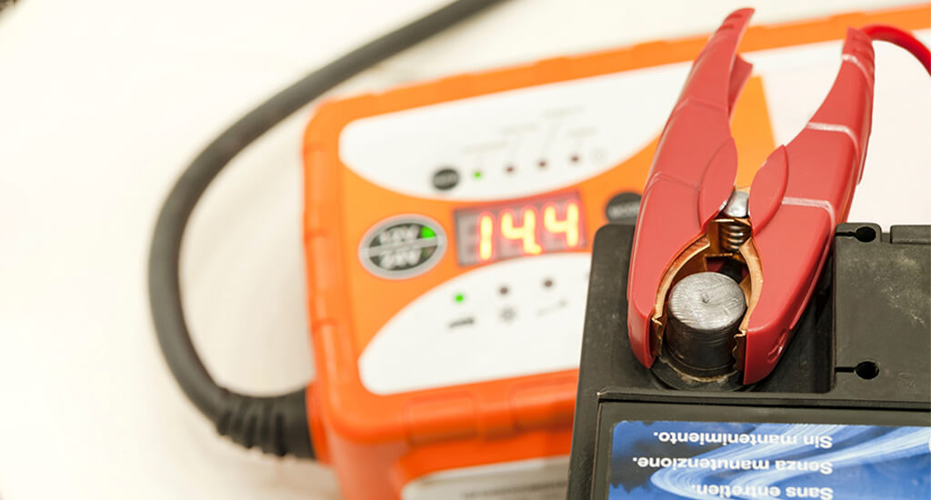 Способы зарядки автомобильного аккумулятора Способы зарядки автомобильного аккумулятора