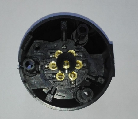 Розетка прицепа 14-001(E3827FK) 7-ми контактная 12В