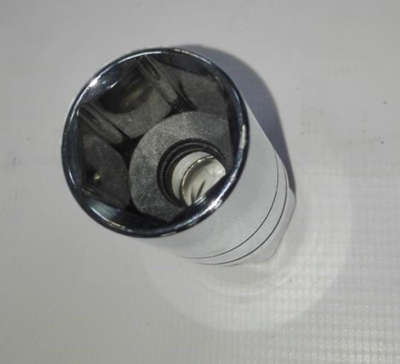 Головка торцевая глубокая 6-гр 1/2