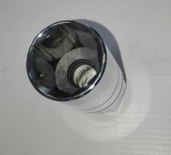 Головка торцевая глубокая 6-гр 1/2