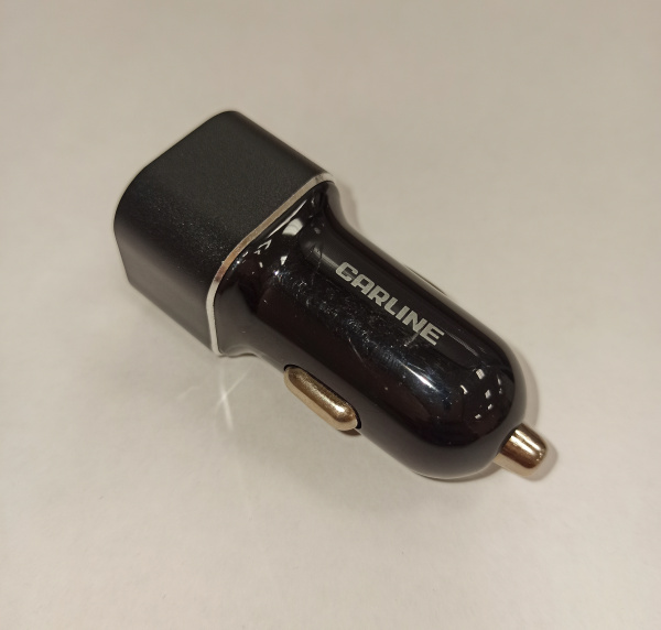 Адаптер в прикуриватель CARLINE CH-1U21A 1xUSB 2.1A 12/24В, черный, в коробке