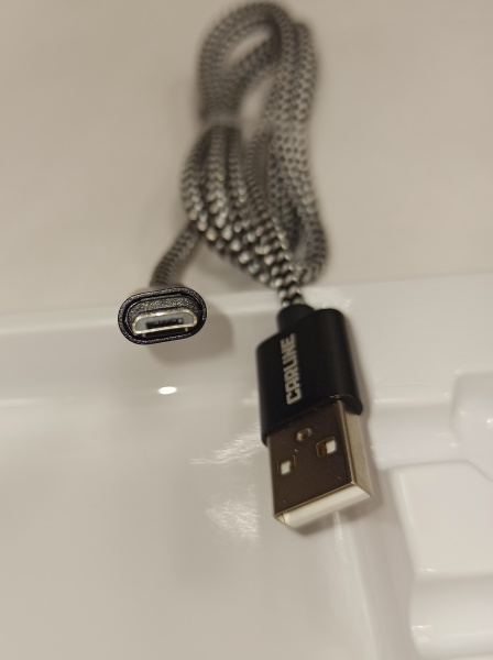 Кабель CAB03121 CARLINE USB-microUSB, тканевая оплетка 1м, 2.1 A