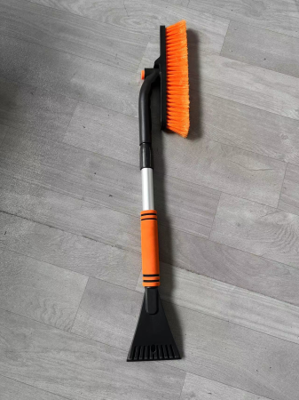 Щетка для снега со скребком, телескопическая 